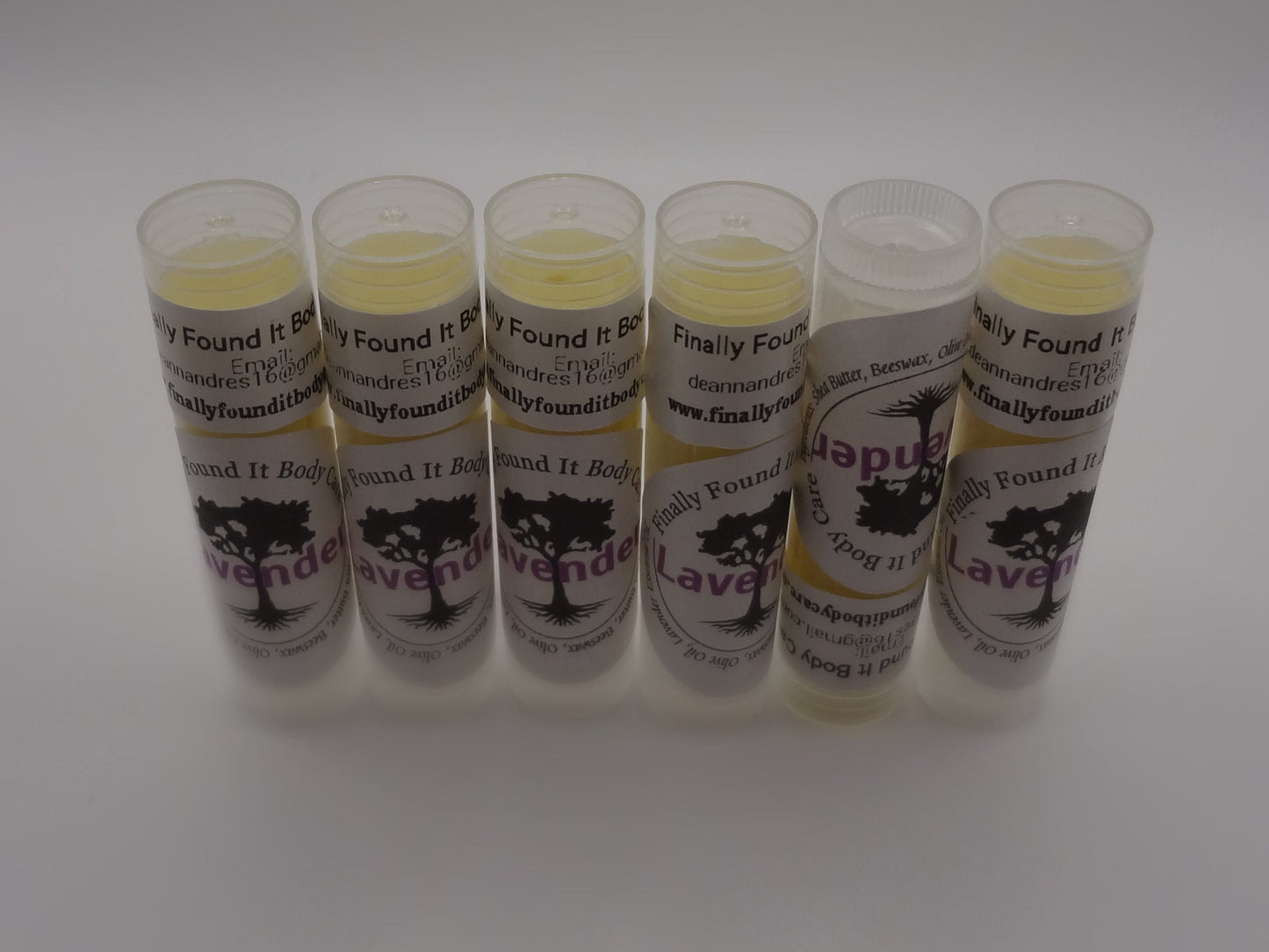 Lavender Lip Balm - Dry, Damaged Lips - Long Lasting, Use Once or Twice a Day, High Quality Moisturizing Ingredients